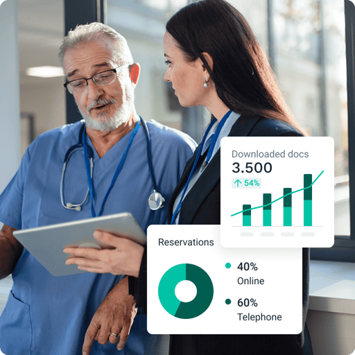 tt-en-clinic-manager-doctor-chart-data-computer@2x