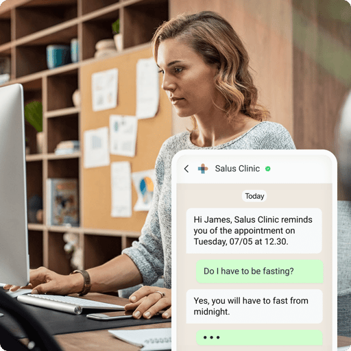 tt-en-secretary-computer-whatsapp-message@2x